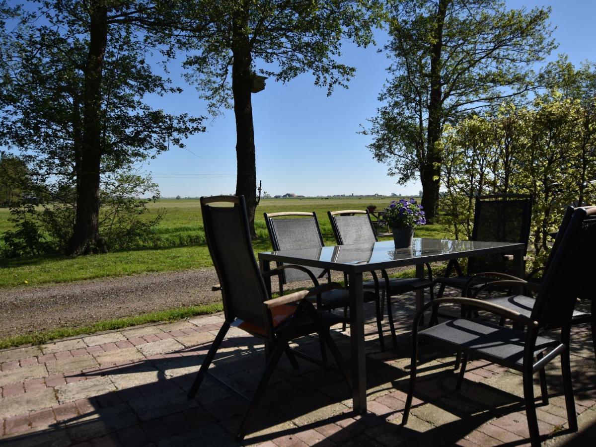 Rural Holiday Home With A Lovely Sunny Terrace Workum Exterior photo