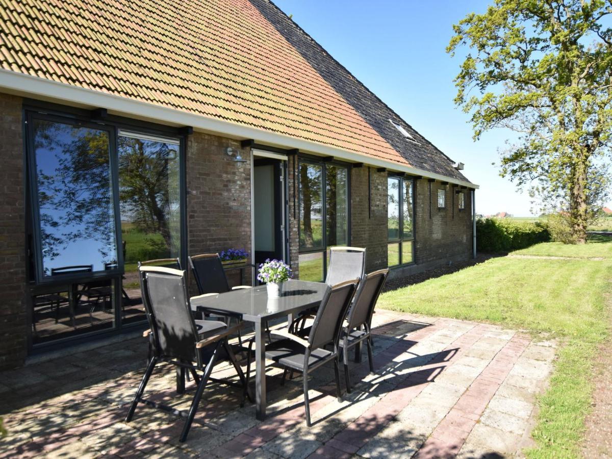 Rural Holiday Home With A Lovely Sunny Terrace Workum Exterior photo
